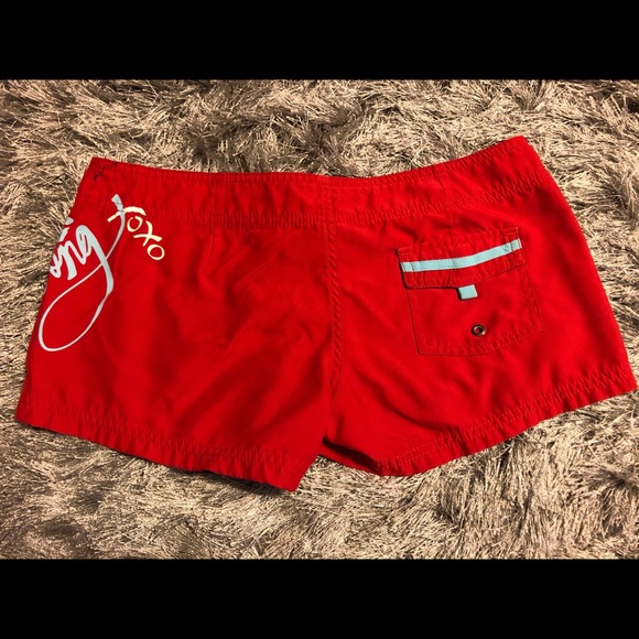 Women’s Billabong Surf/Swim Shorts / gently used - Picture 2 of 3